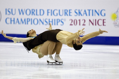 Những pha biểu diễn ấn tượng tại giải trượt băng thế giới