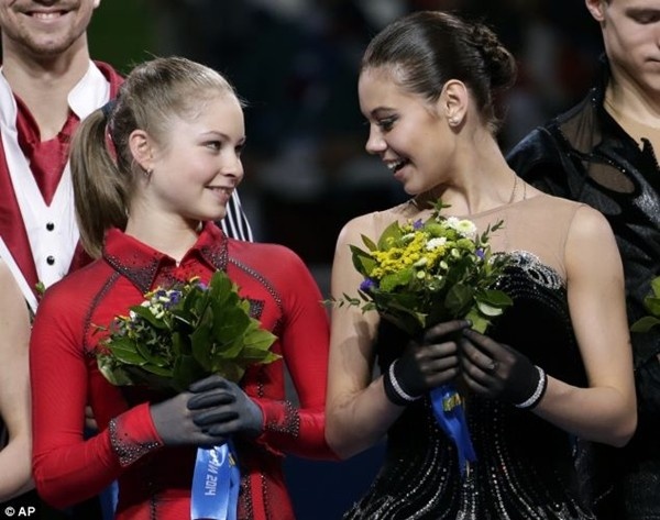 Thiếu nữ xinh đẹp 15 tuổi gây ấn tượng với tấm HCV Olympic Sochi 3